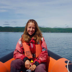 Meet your Posher, Laura